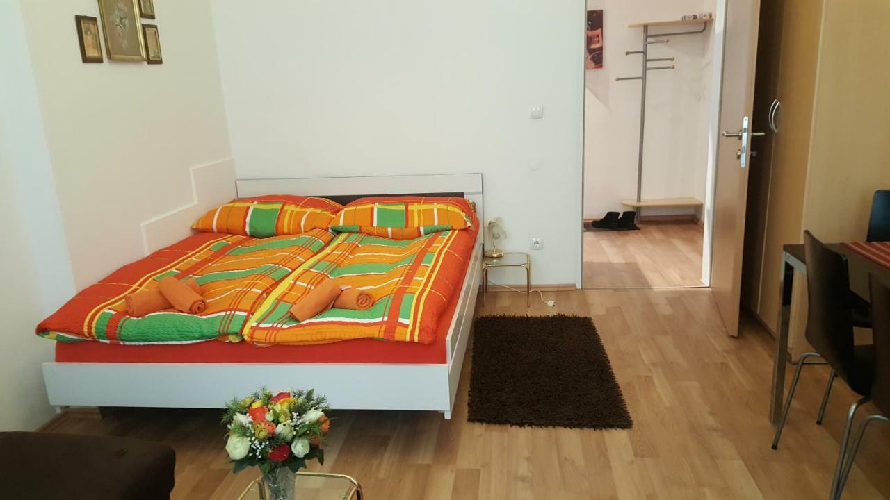 Ferienwohnungen Stella Wien Exteriör bild