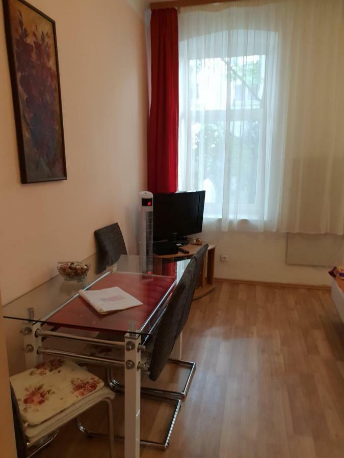 Ferienwohnungen Stella Wien Exteriör bild