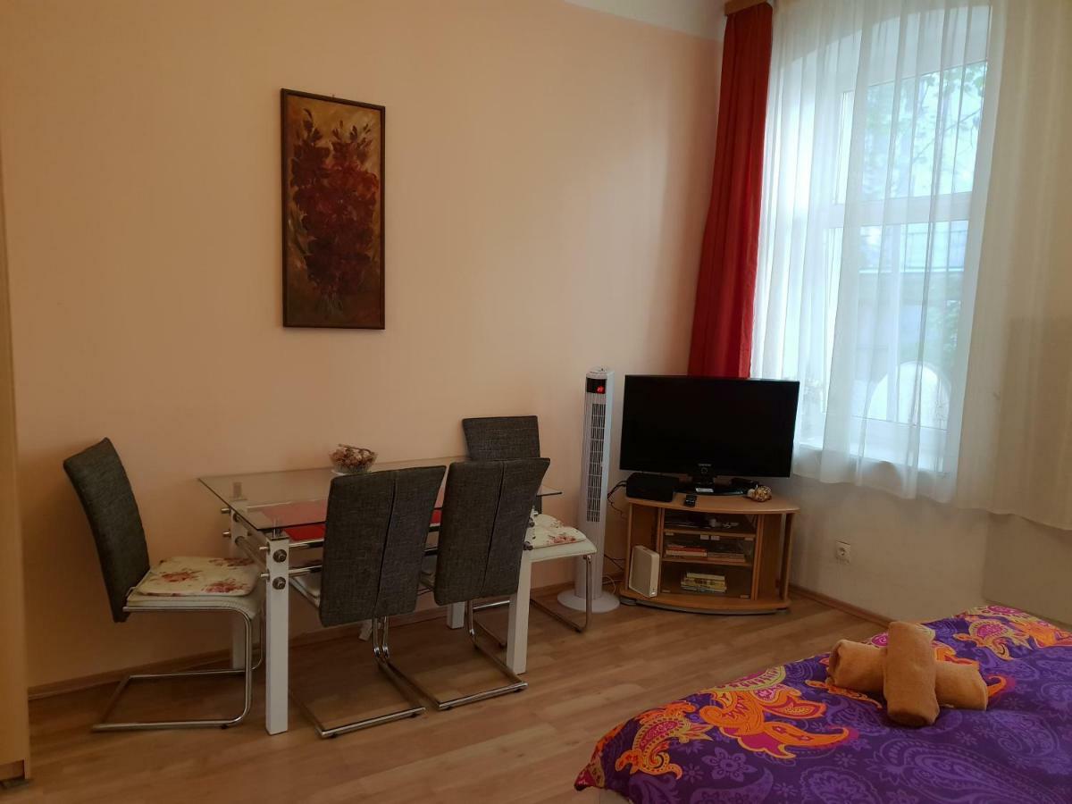 Ferienwohnungen Stella Wien Exteriör bild